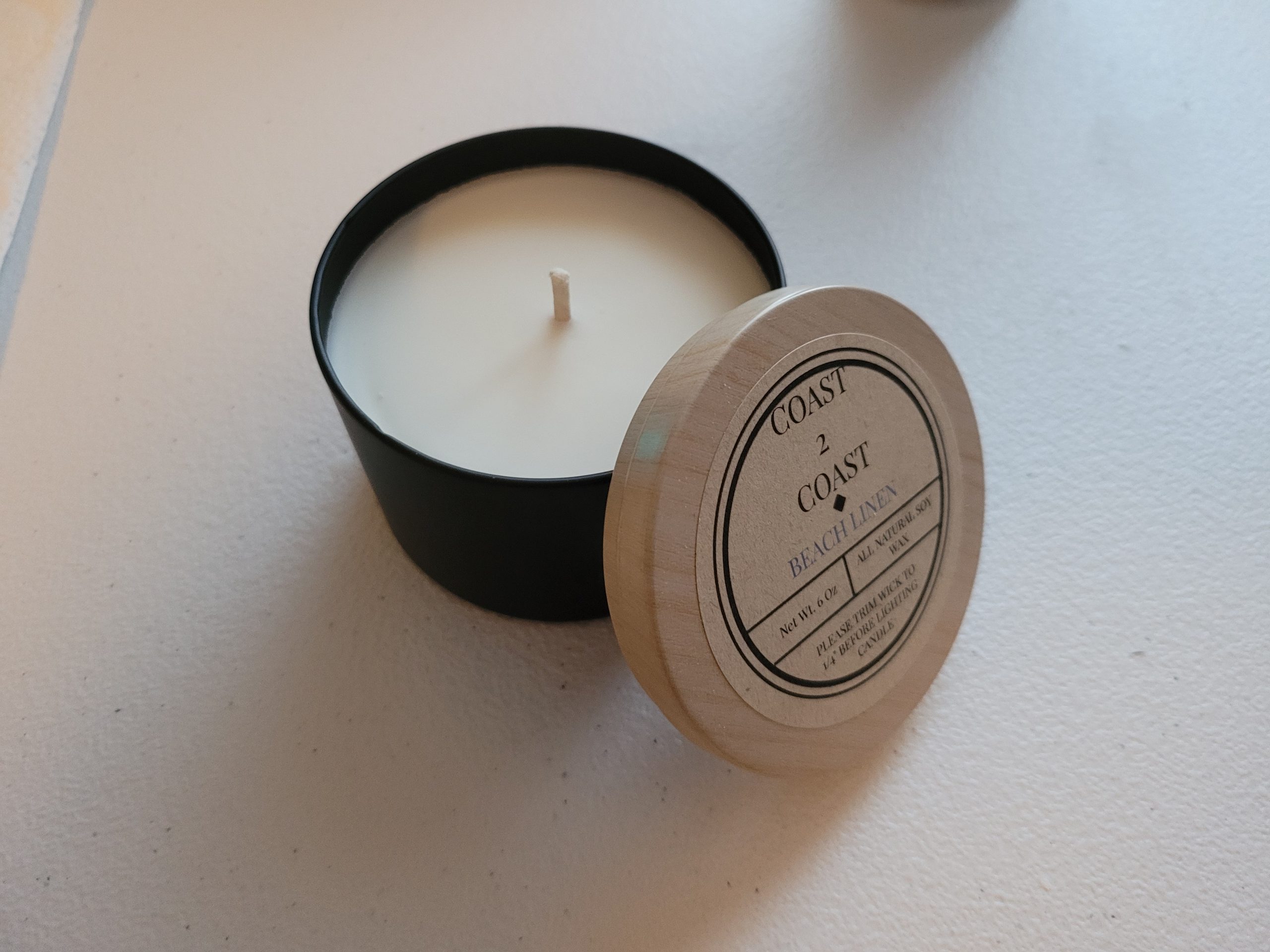 6.5oz black metal candle